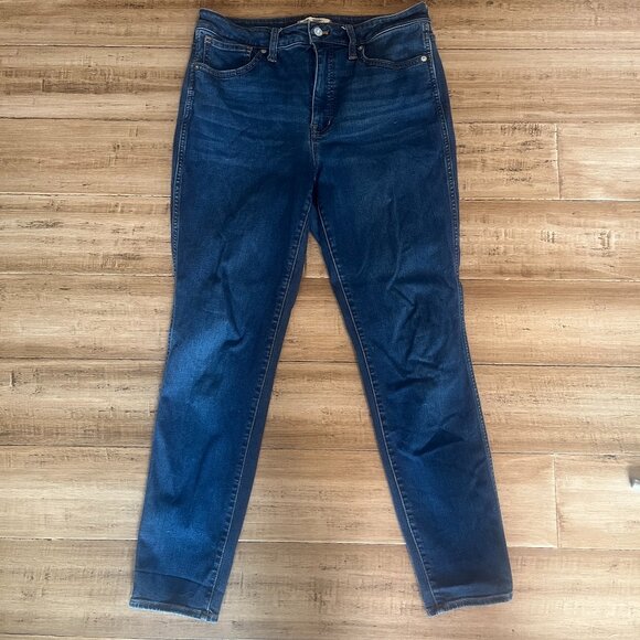 Madewell Curvy High-Rise Skinny Jeans in Lucille Wash - Picture 2 of 5